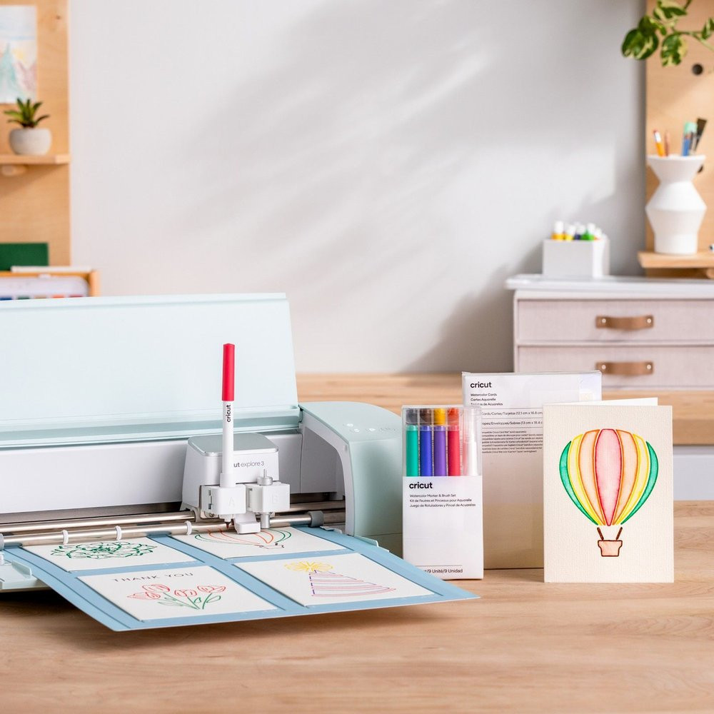 Cricut 2009979 Aquarellstiftesatz & Pinsel, 9er-Pack